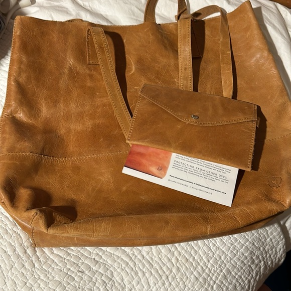 Able Tote Bag New - Picture 3 of 3